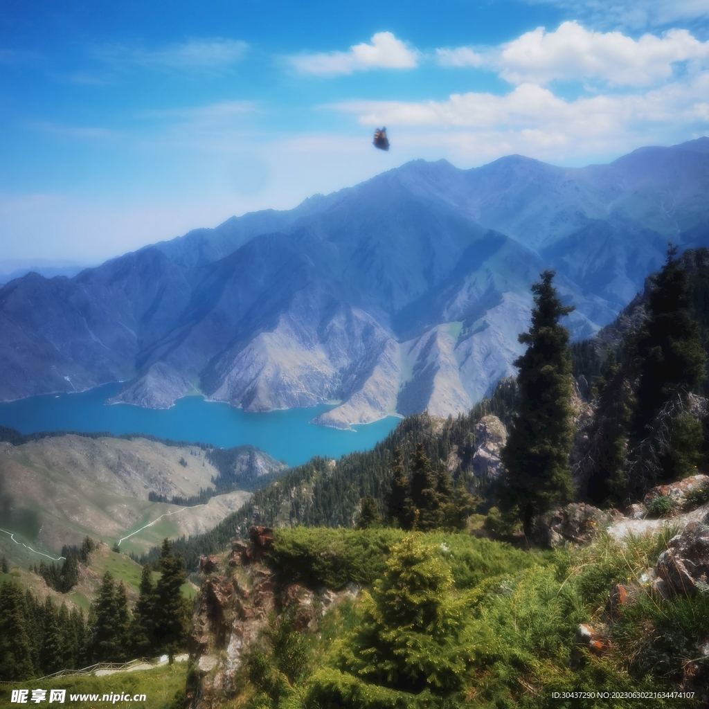 天山天池
