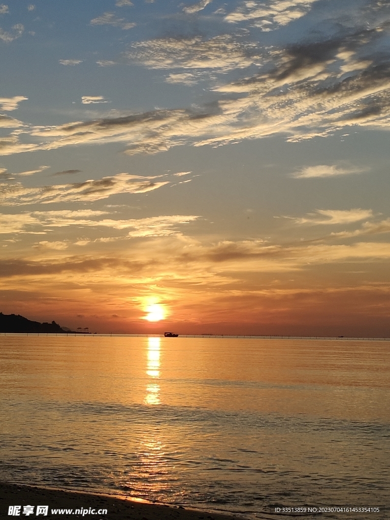 海邊日出