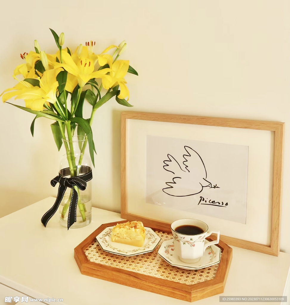 藝術(shù)彩繪餐具