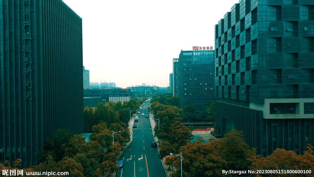 科技城广场地铁平移视角