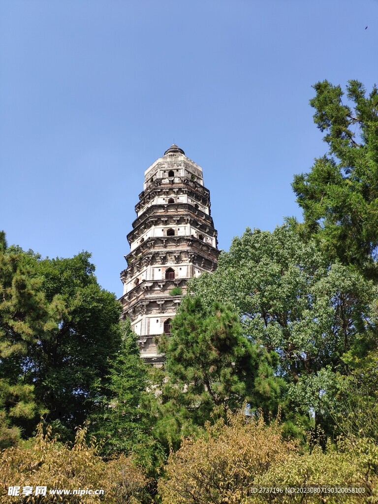 虎丘塔