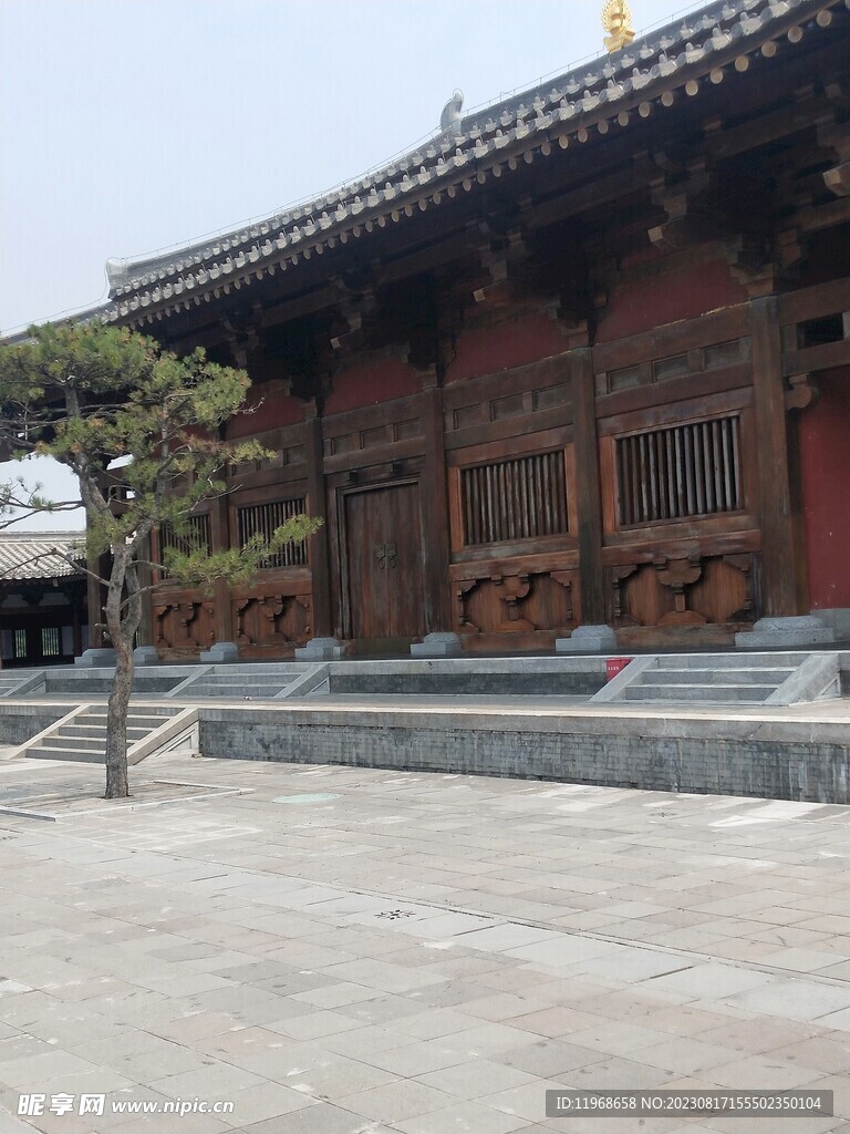 晉王府  