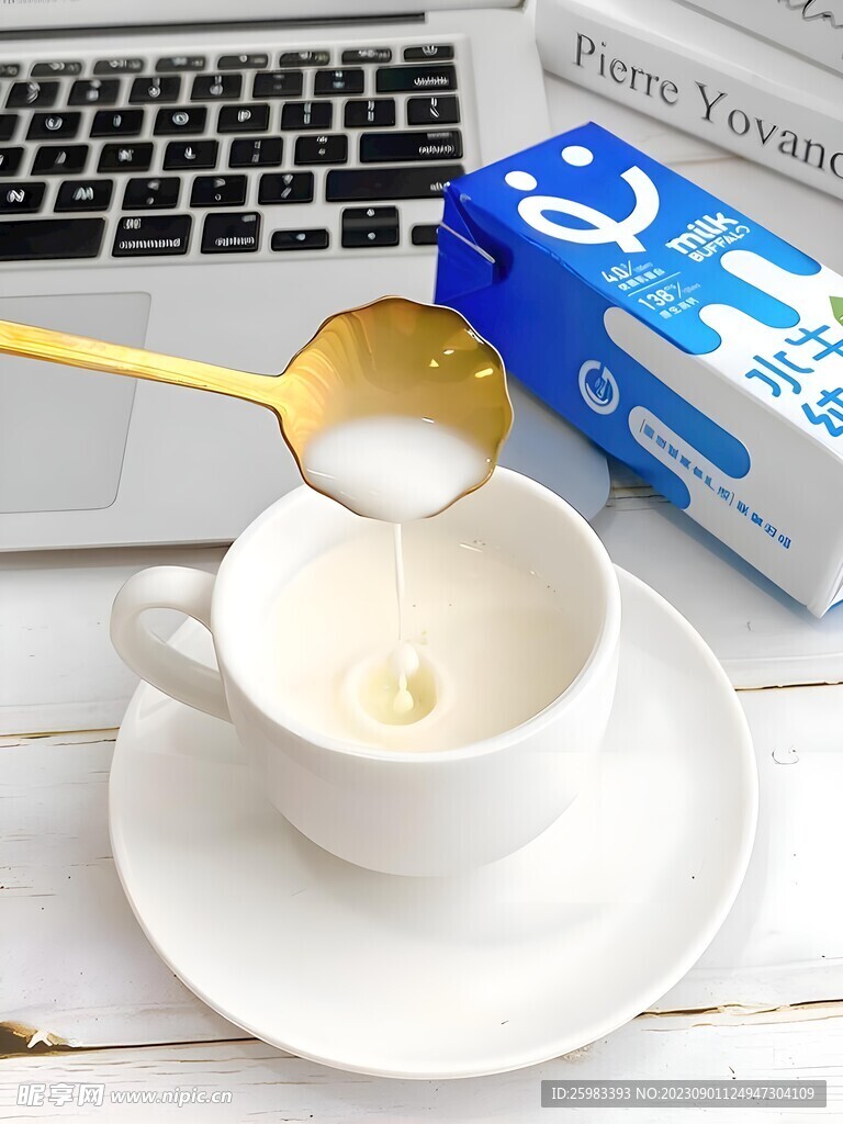 早餐牛奶