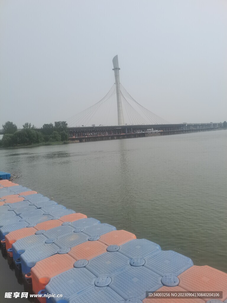 海邊碼頭