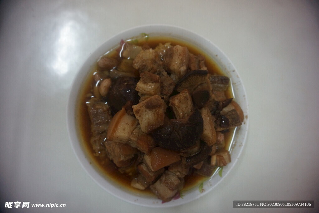 鹵豬肉