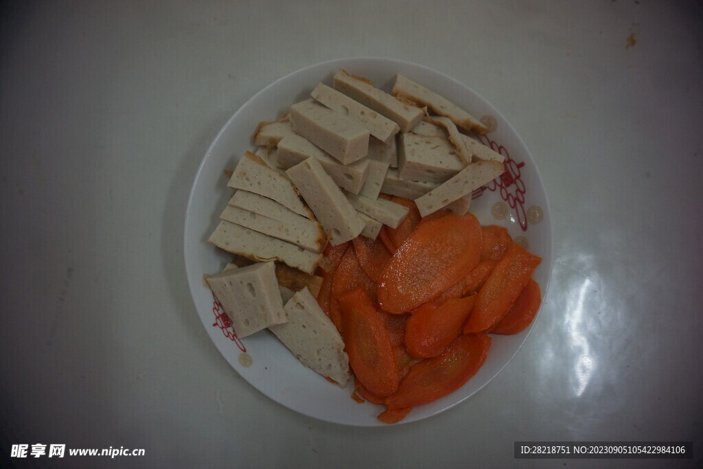 肉餅炒蘿卜