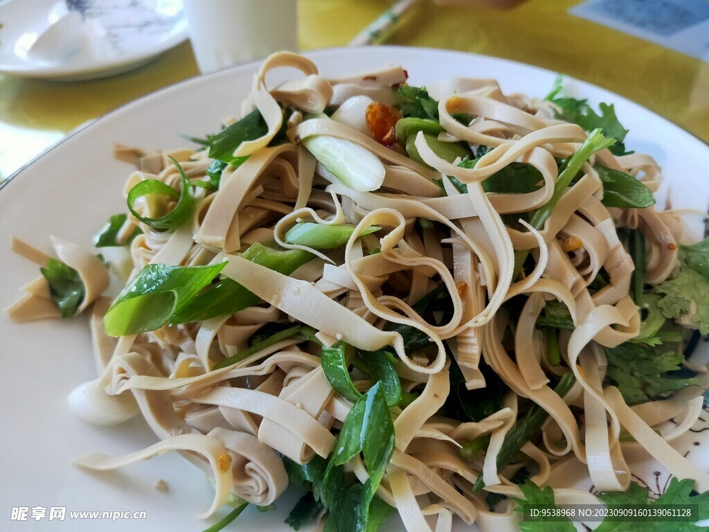 涼拌豆絲
