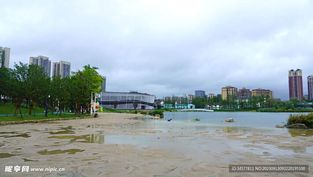 公園的沙灘