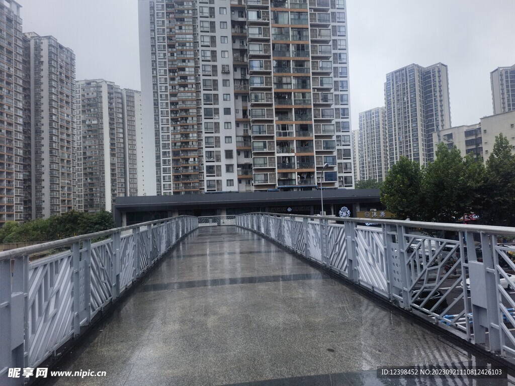 人行天橋