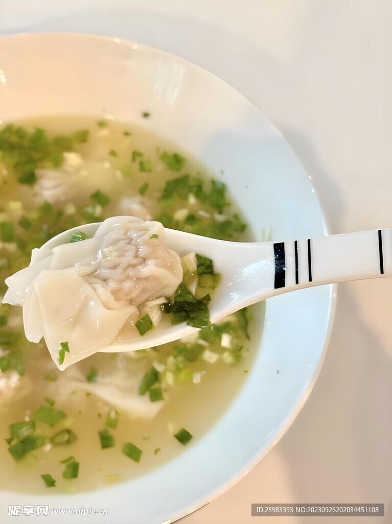雞湯小餛飩