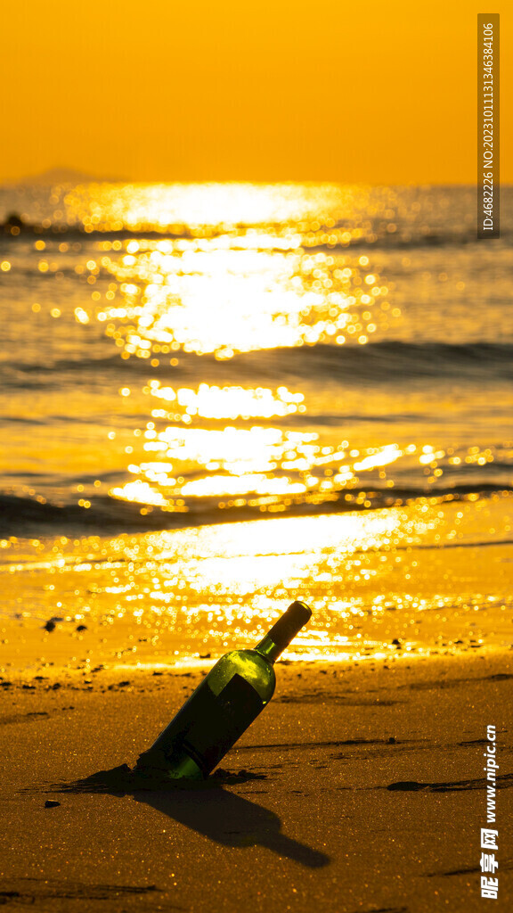 山东威海东浦湾金色沙滩漂流瓶