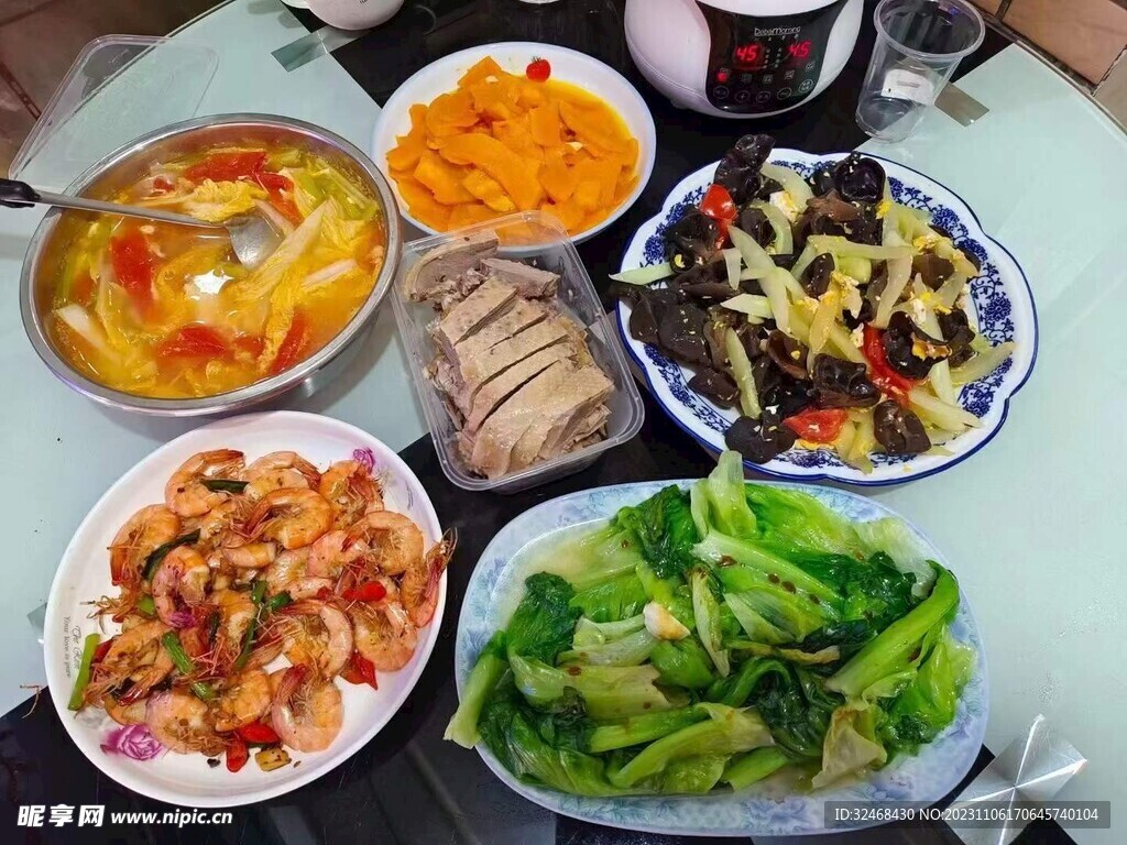 中午午餐