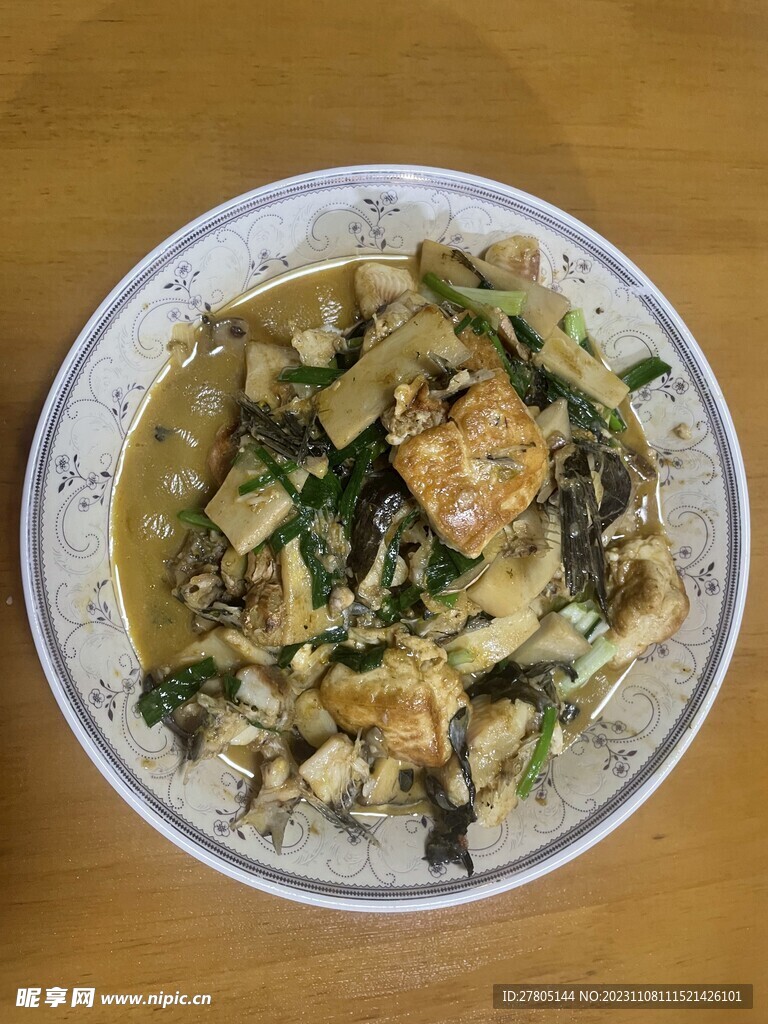 黄骨鱼焖水豆腐
