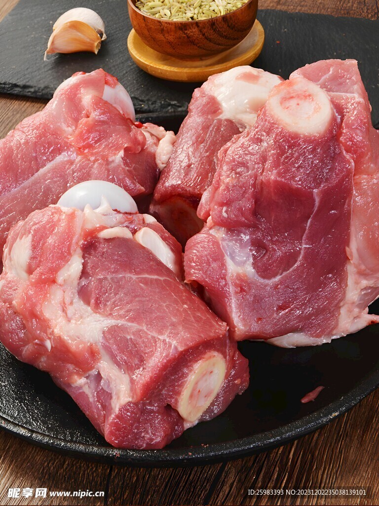 肉骨頭