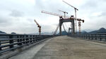 建设中的贵州兴义金州大桥