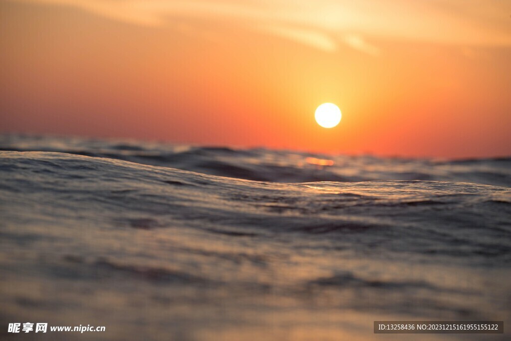 海上夕陽