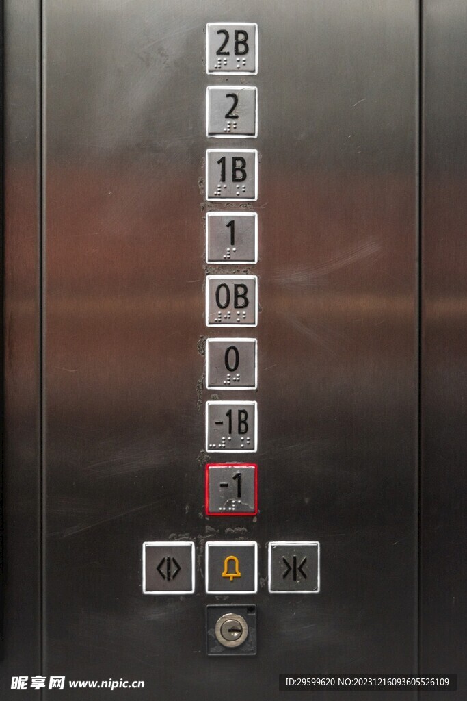 电梯按钮 