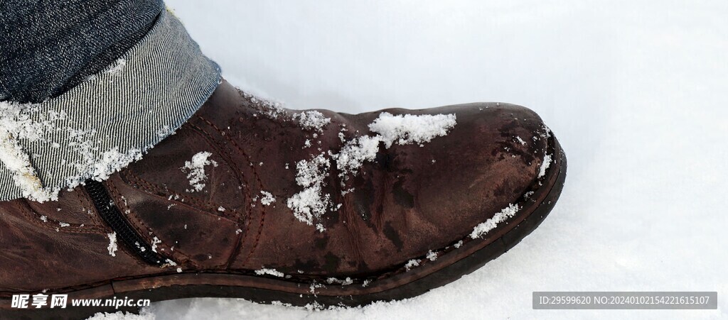 雪地靴  