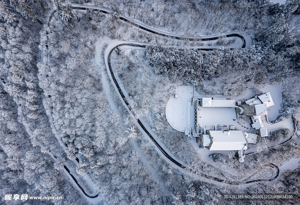 雪中農場