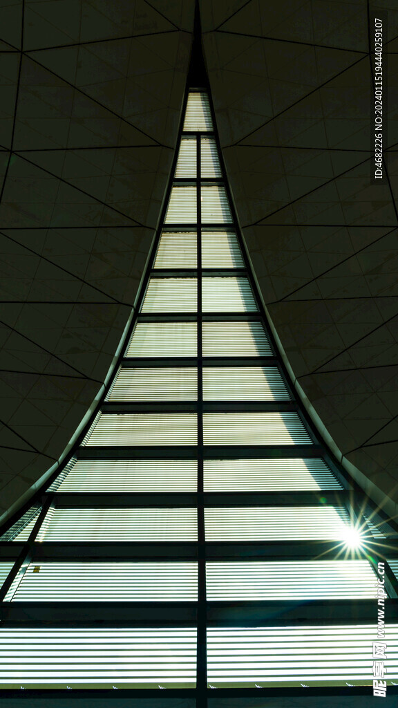 机场穹顶悬窗