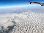 飞机上空 蓝天白云