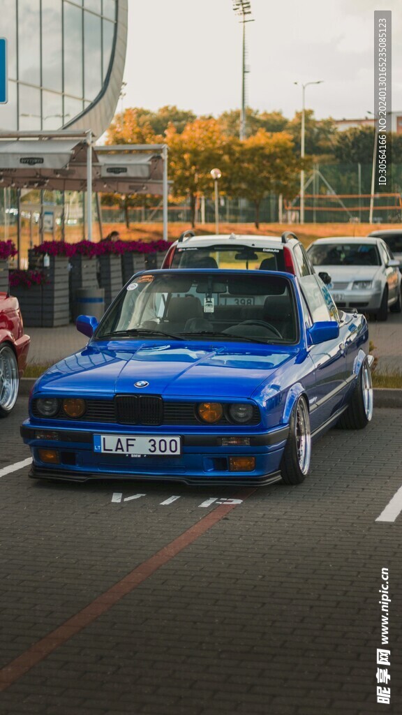 復(fù)古跑車