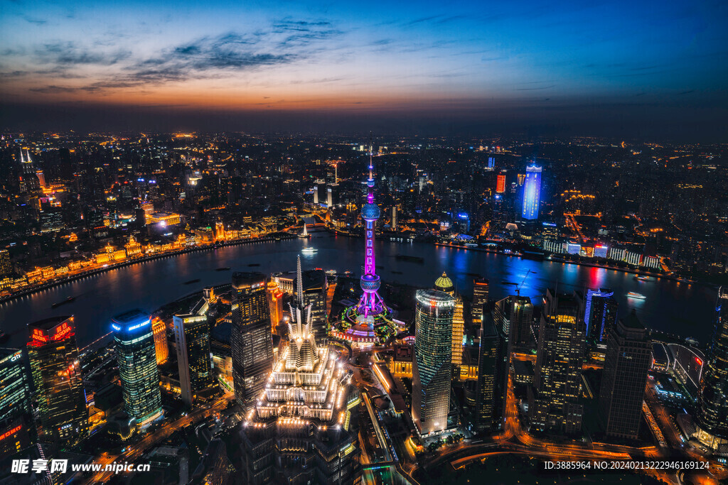 城市建筑夜景圖片