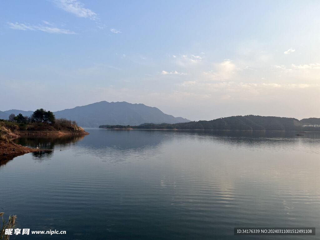 湖景