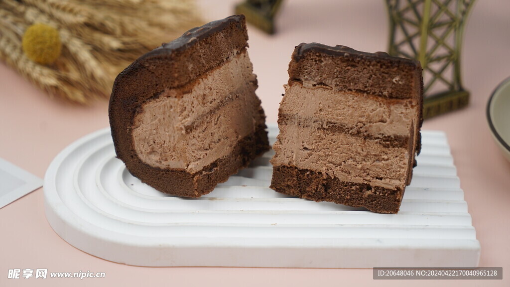巧克力梦龙卷蛋糕