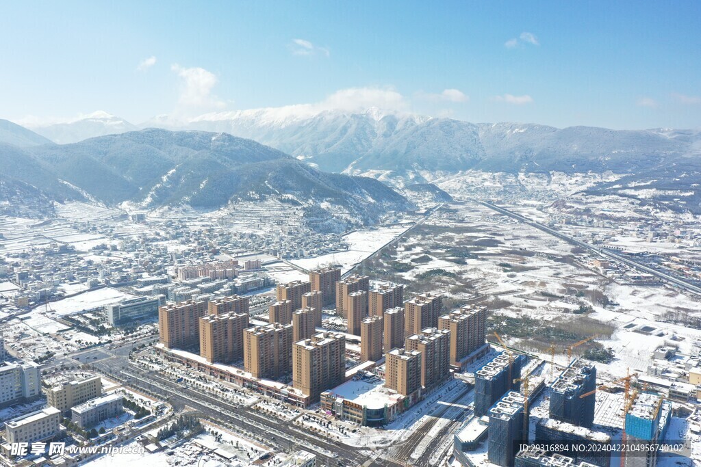 会泽城市天骄雪景