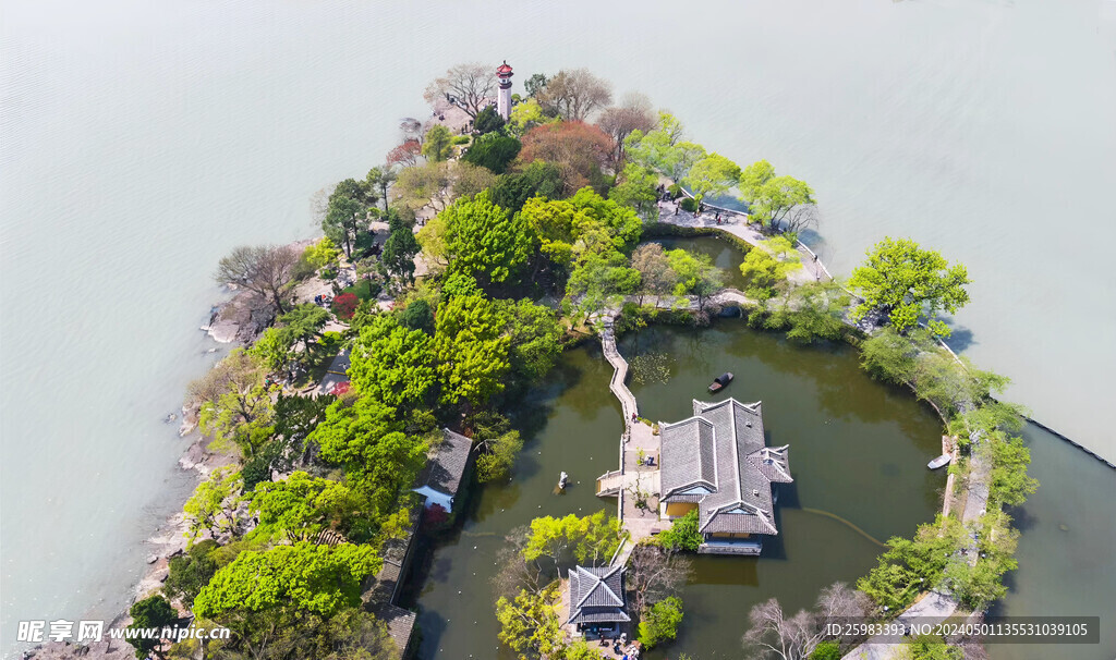 湖畔公園