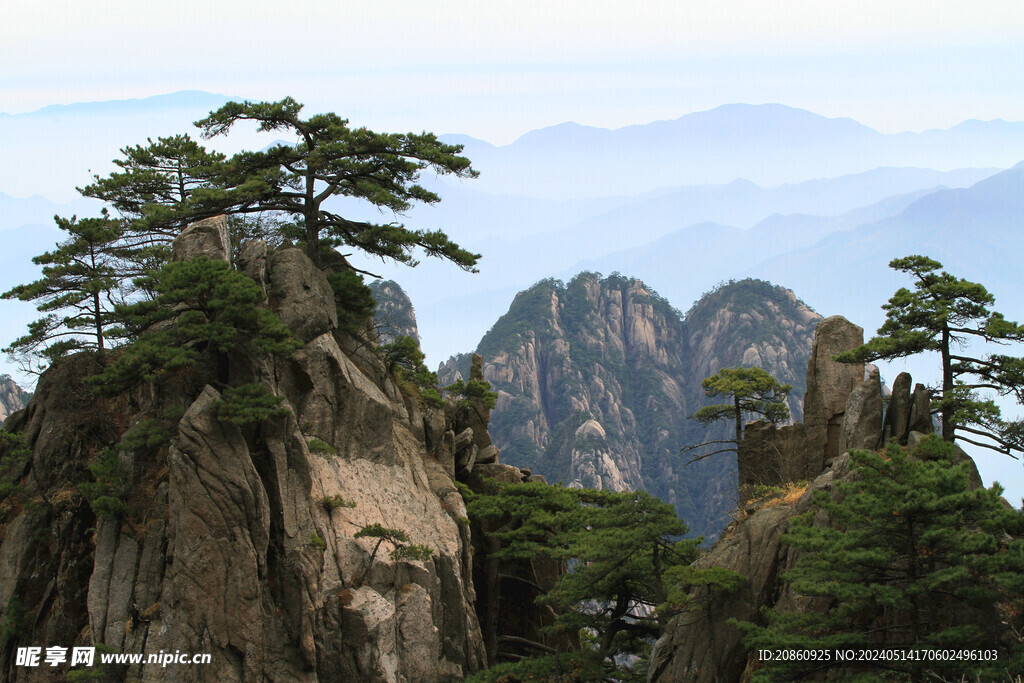 黃山山峰圖片