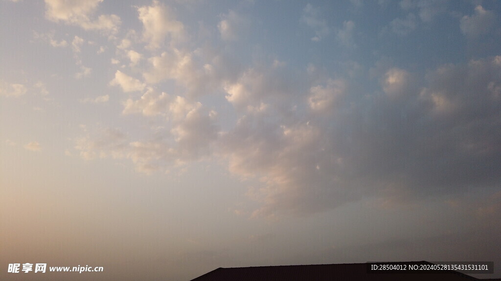 天空夕陽黃昏