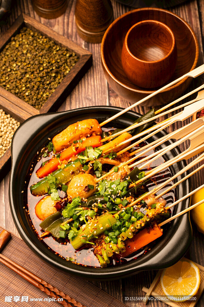 麻辣串串缽缽雞