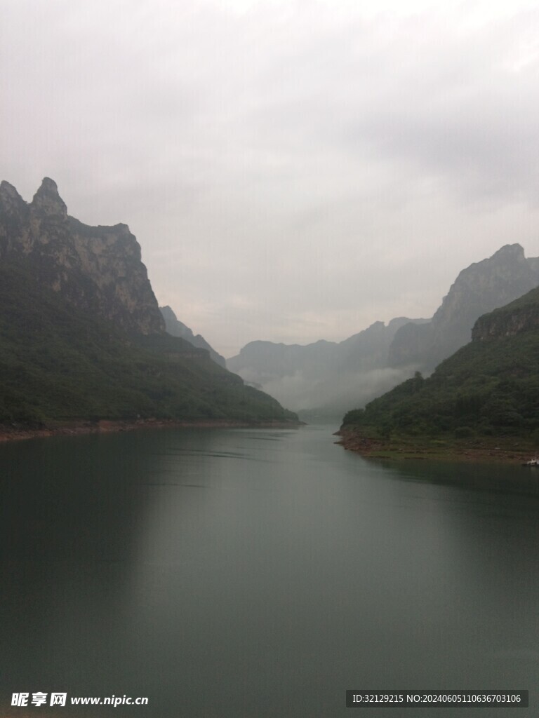 山水