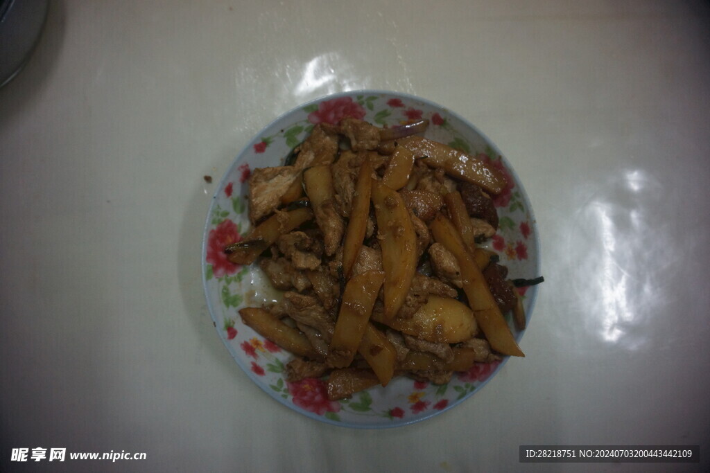 瘦肉炒馬鈴薯