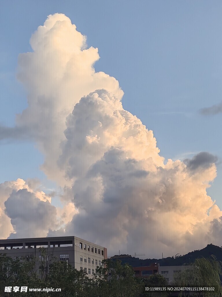 彩云