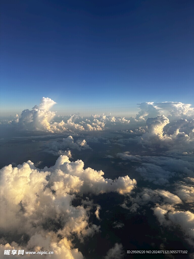 空中的云