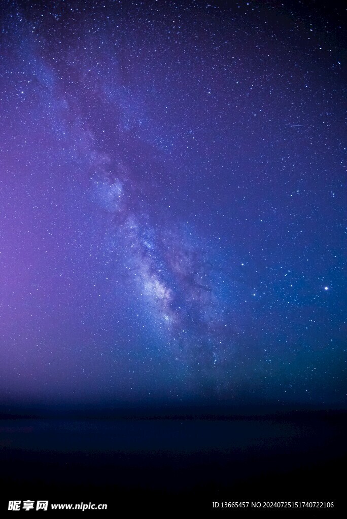藍(lán)紫色夜空