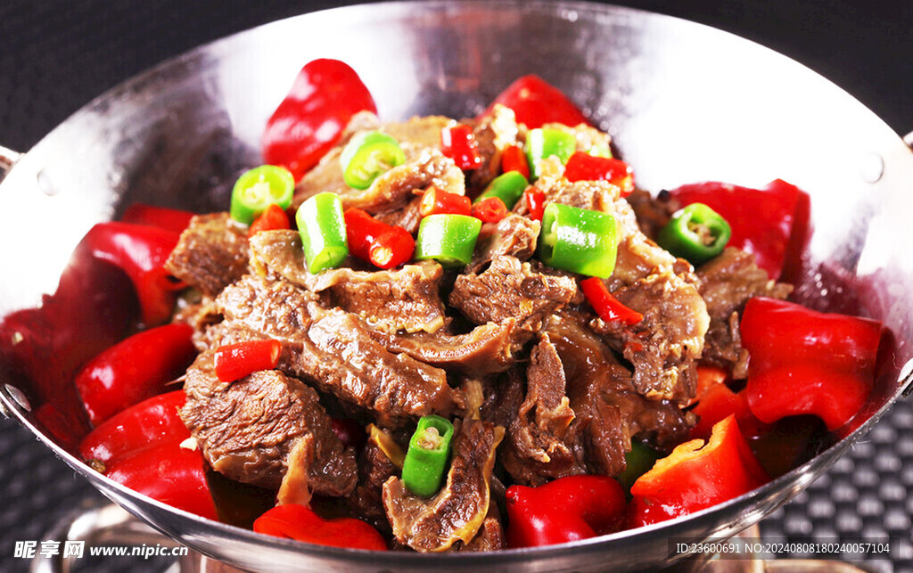 干鍋原汁牛肉