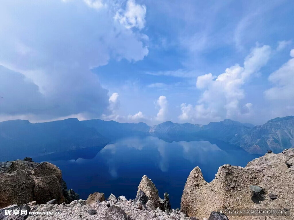 天池