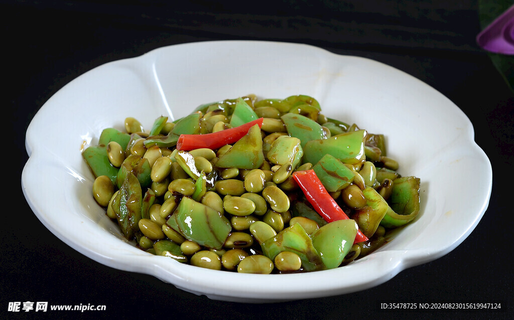 青豆燒尖椒