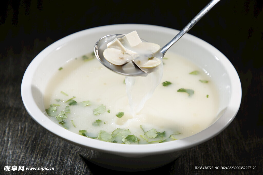 文蛤豆腐湯