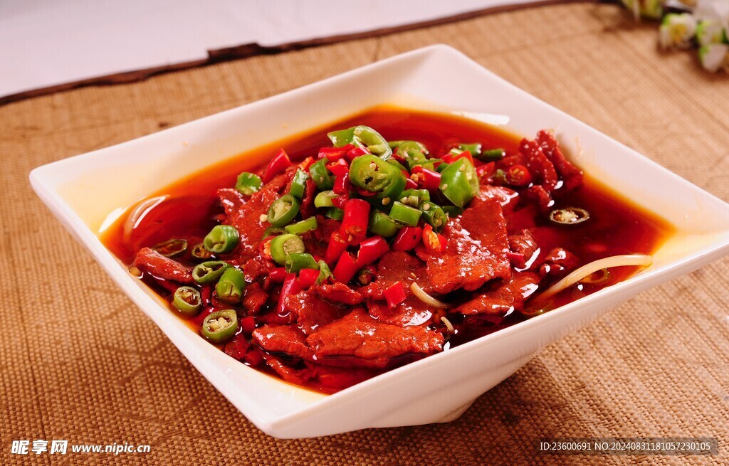 水煮嫩牛肉