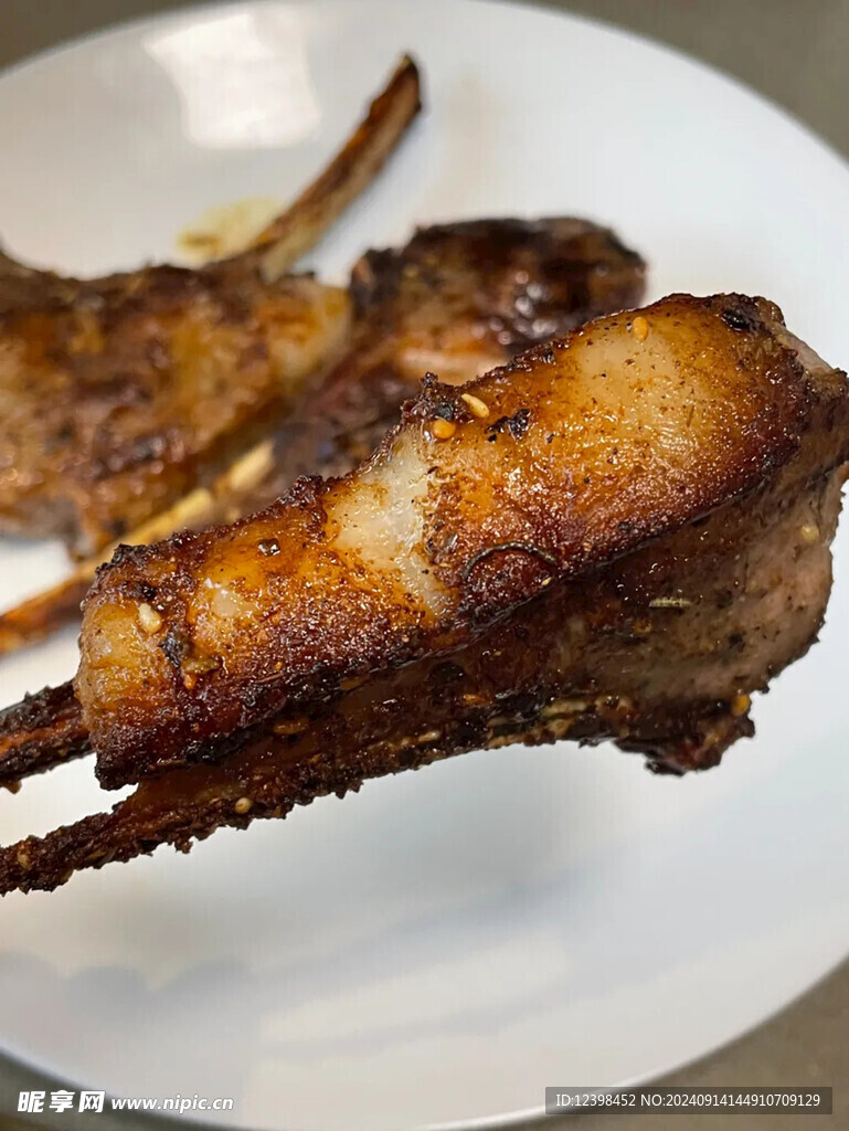 美味羊排