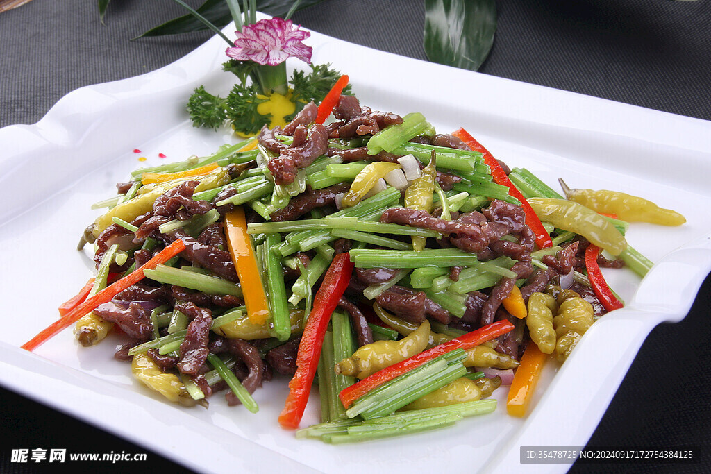 麥芹牛肉絲