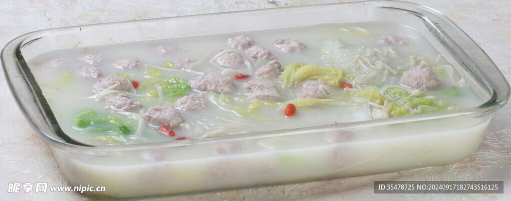 粉絲肉丸煮白菜