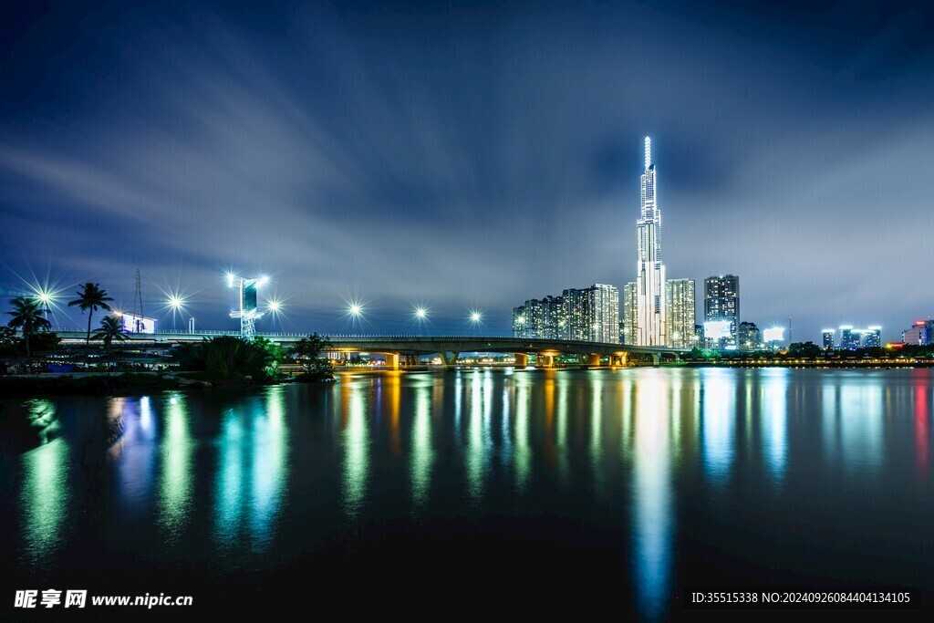 城市夜景 海灣
