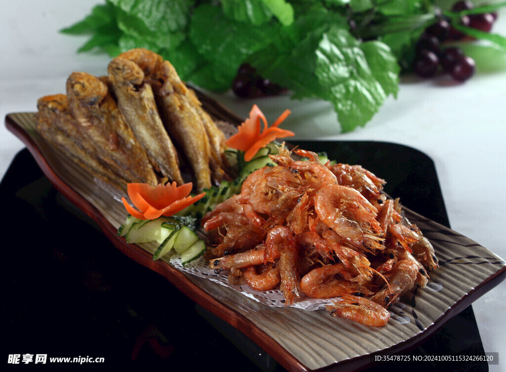 黃魚牽河蝦