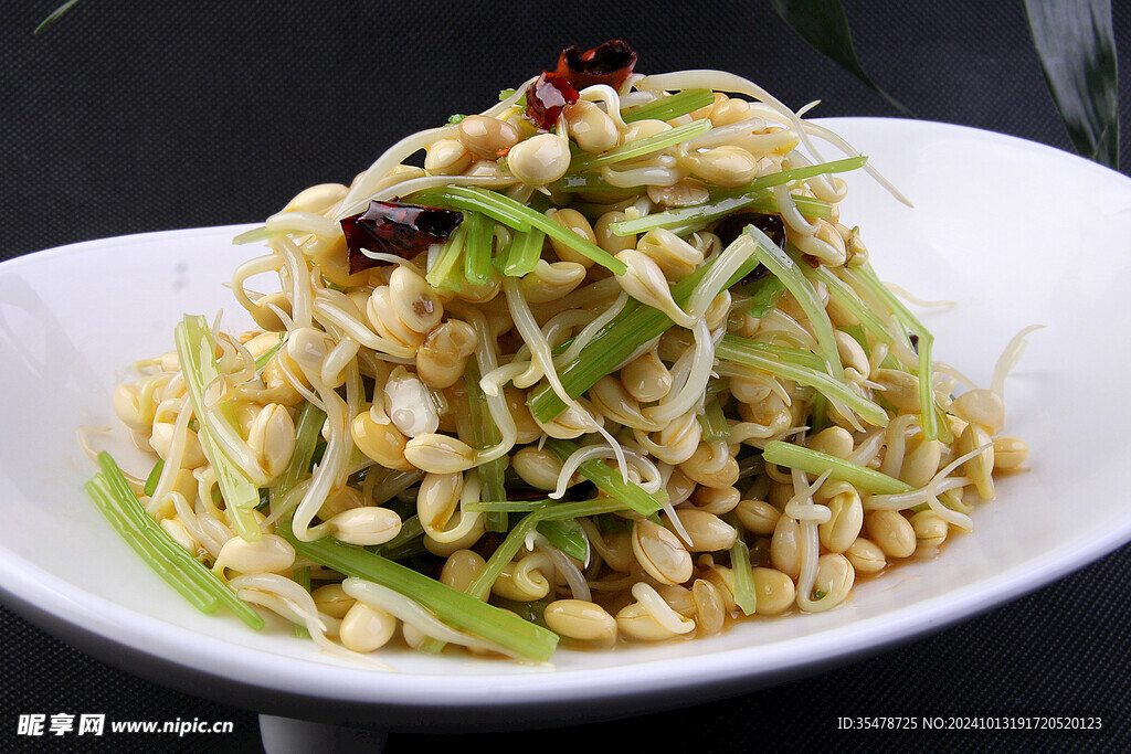 麥芹拌豆芽